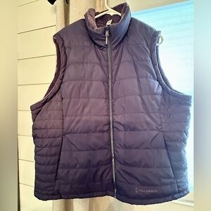 Free country, fleece lined vest, used